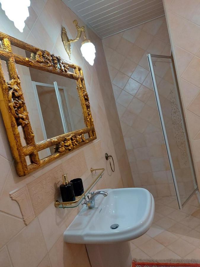Gombos Apartman Apartment ไฮจ์ดุสโซบอสโล ภายนอก รูปภาพ