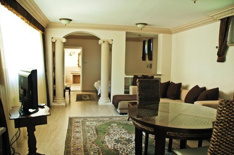 Gombos Apartman Apartment ไฮจ์ดุสโซบอสโล ห้อง รูปภาพ